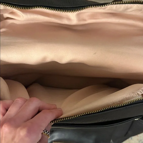 Poppy & Peonies Black Leather Backpack - Picture 5 of 9